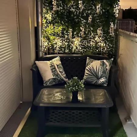 De Luxe *
